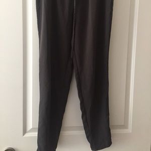 Gray joggers (Size M)